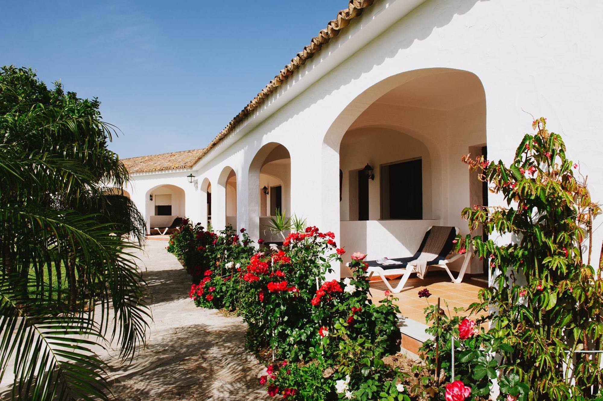 Hotel La Codorniz Tarifa Esterno foto